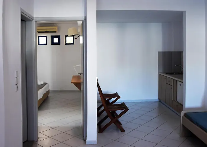 Blue Sky 4* הרסוניסוס