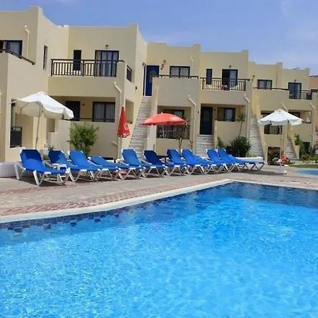 Blue Sky Hotel 4*