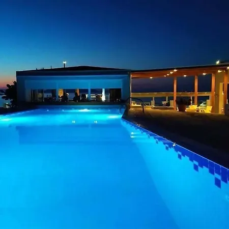 Hotel Blue Sky 4*